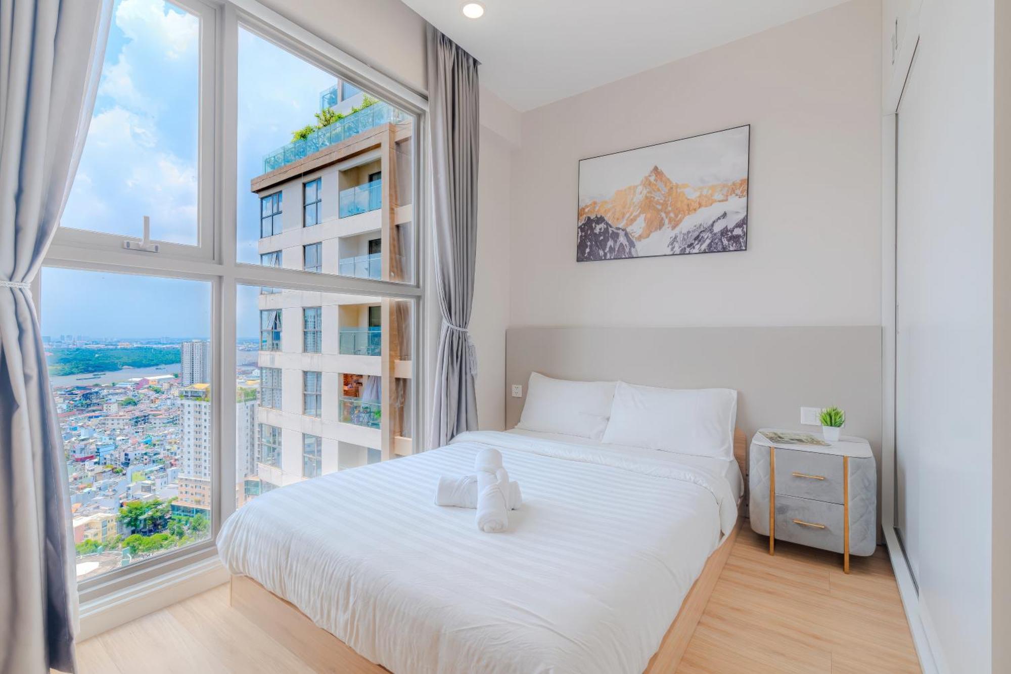 Brilliant View Millennium - Sky Pool & Gym & Netflix Căn hộ