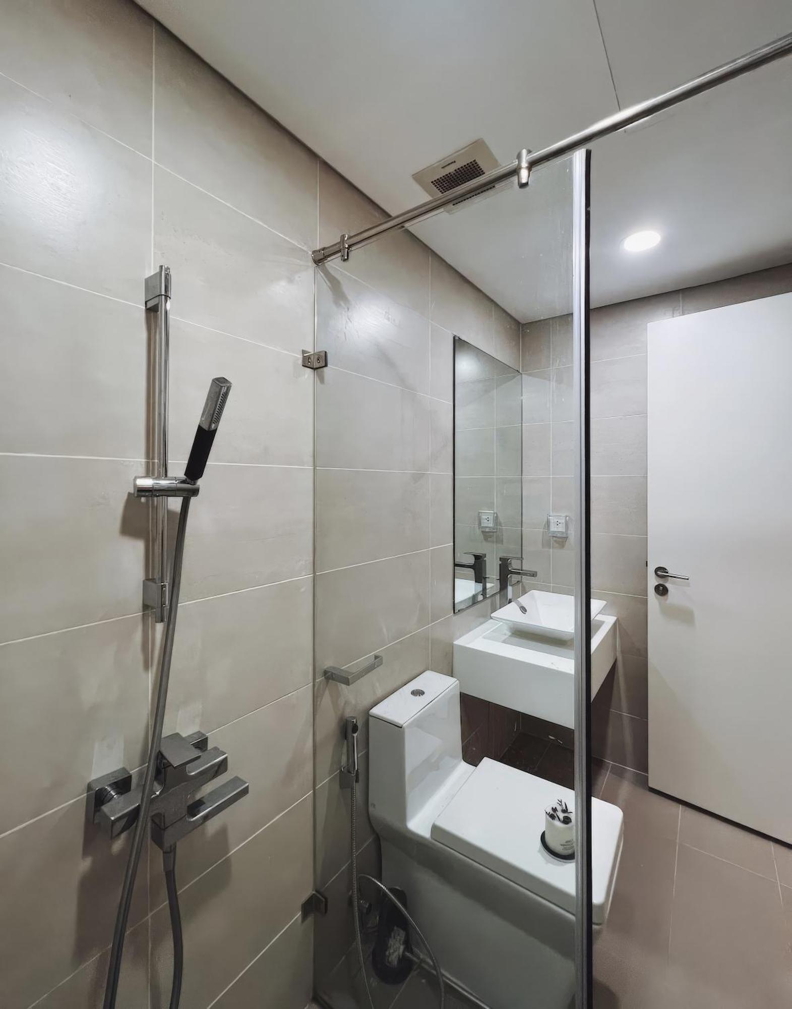 Căn hộ Brilliant View Millennium - Sky Pool & Gym & Netflix