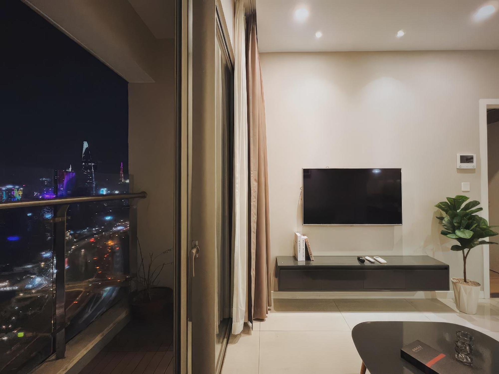 Brilliant View Millennium - Sky Pool & Gym & Netflix *